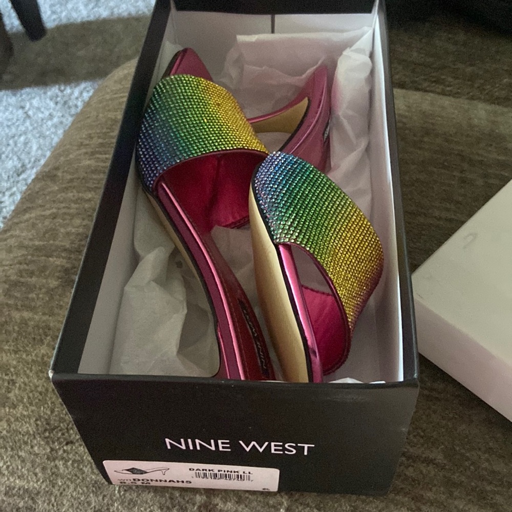 Nine West DonnaH 5 Dark Pink Size 8.5